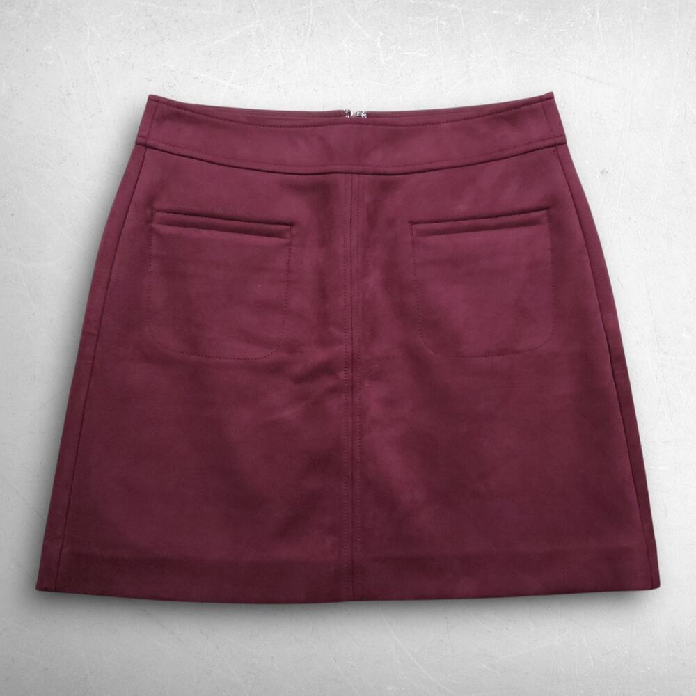 Loft Faux Suede A-Line Mini Skirt Size 6 Burgundy Red Preppy Pockets